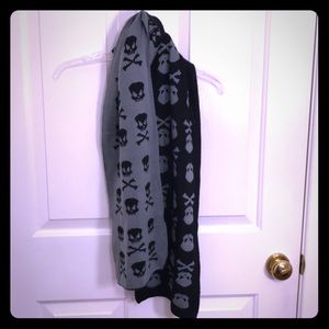 Punk Emo goth black and gray skull scarf